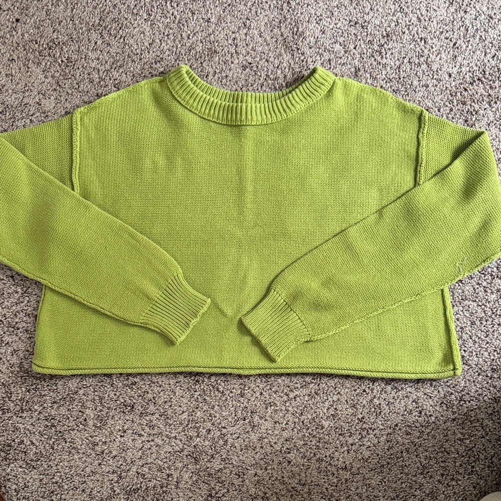 Vibrant Green Cropped Crew Neck Sweater